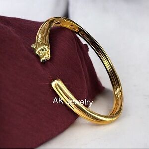 💎LUXURY Bracelet Gold Plated, Panther Emerald Eyes Round Bangle